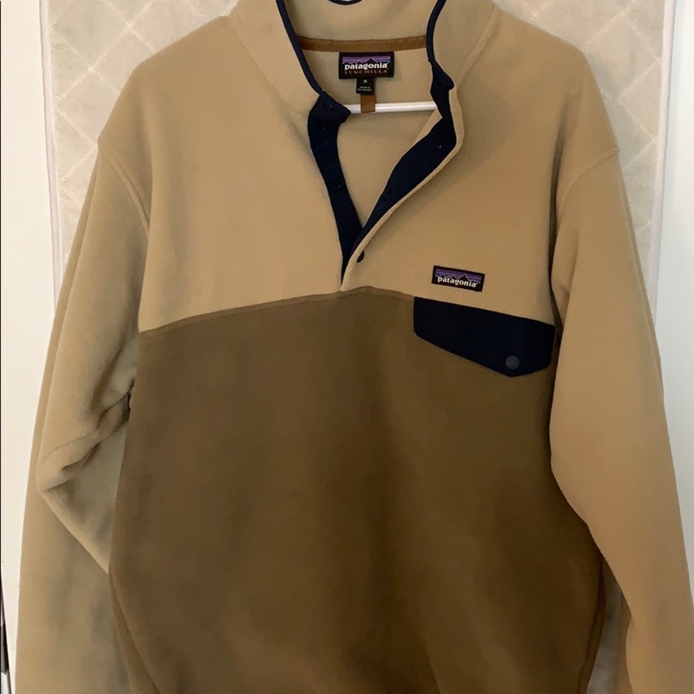 Patagonia fleece pull over